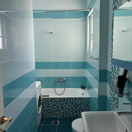 Manolia On The Apartamento