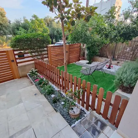 Manolia On The アパート カラマタ