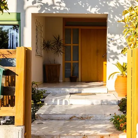 Manolia On The カラマタ