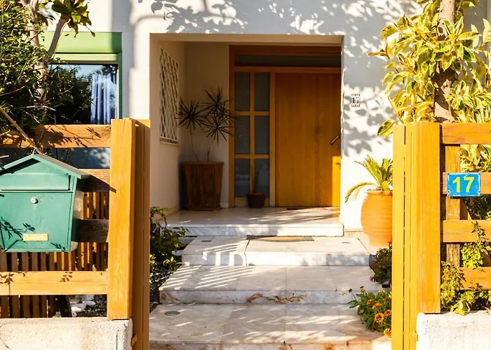 Manolia On The Каламата